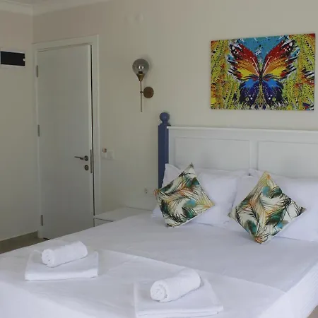 Hotell Cemile Hanim Konagi Çeşme