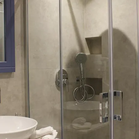 Cemile Hanim Konagi * Çeşme