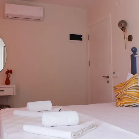 Cemile Hanim Konagi * Çeşme