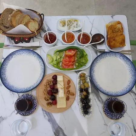 Cemile Hanim Konagi מלון *