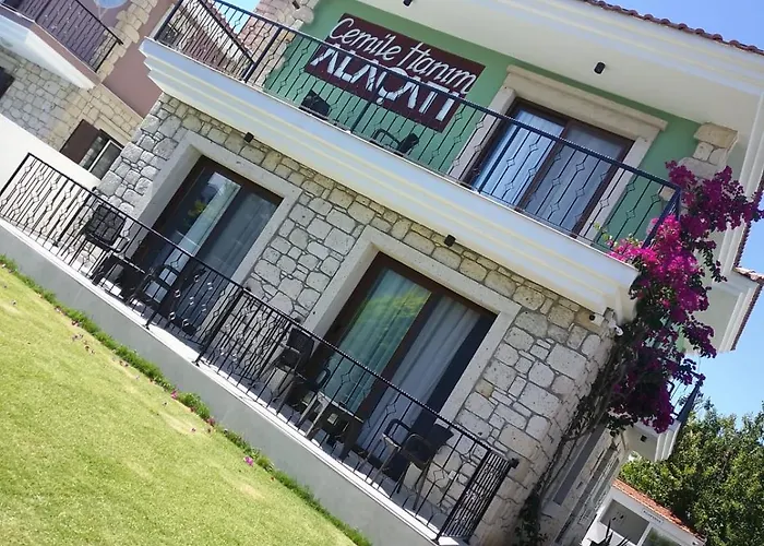Cemile Hanim Konagi Hotel Çeşme