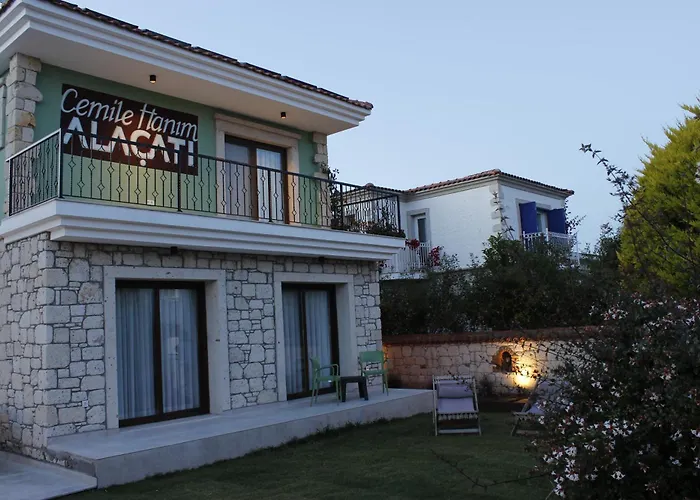 Cemile Hanim Konagi Кешме