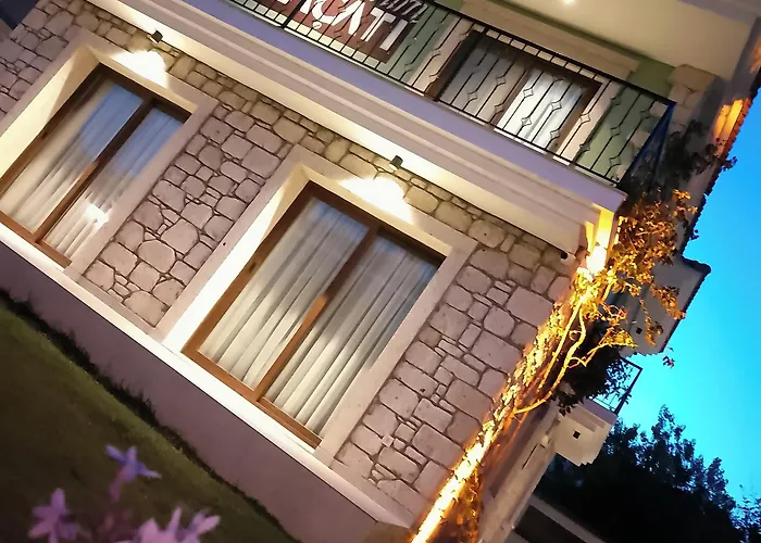 Hotel Cemile Hanim Konagi Çeşme