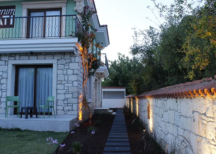 Cemile Hanim Konagi Кешме