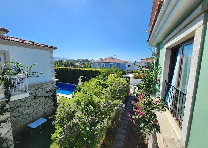 Cemile Hanim Konagi Hotel Çeşme